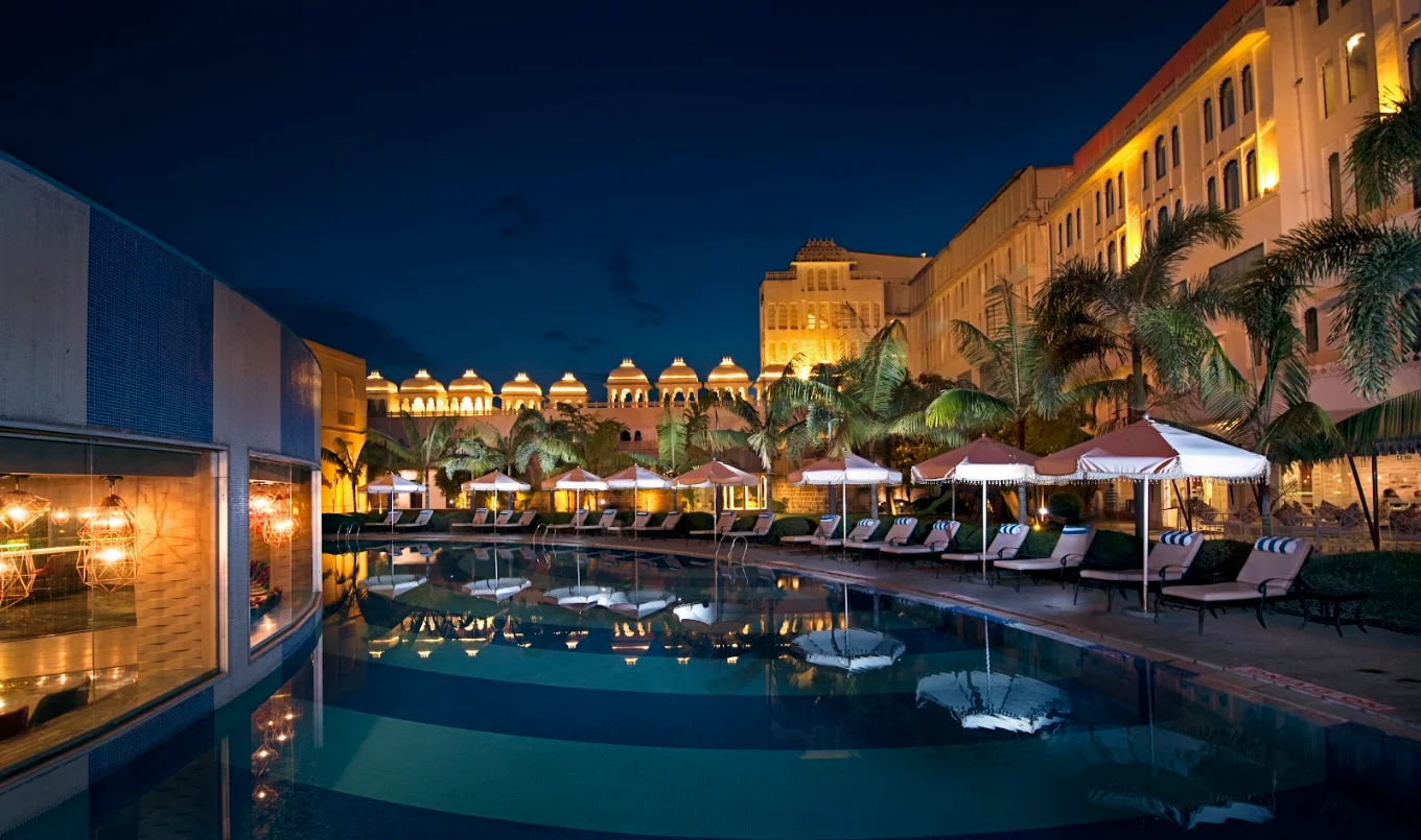 5 star hotel Radisson blue udaipur